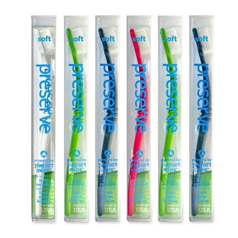 PRESERVE - Toothbrush in Travel Case, Soft Bristles